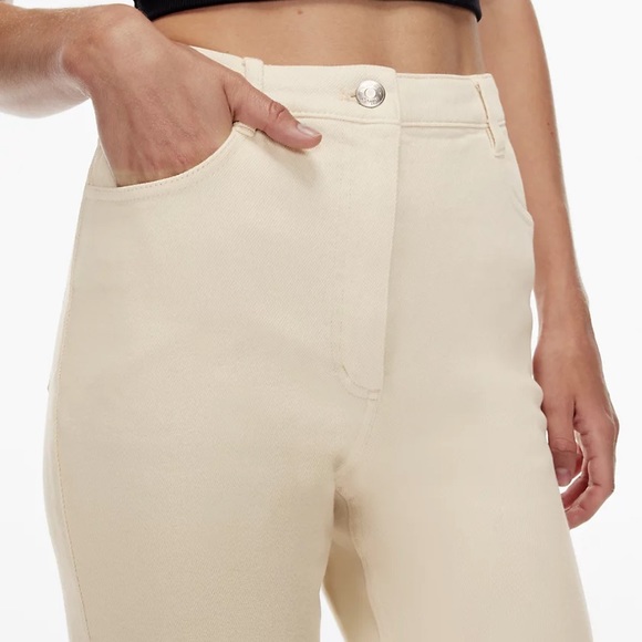 Wilfred Free
The Melina™ Pant
High-waisted, slim-fit twill pants - Picture 4 of 10